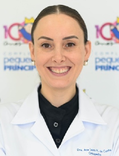 Dra. Ana Laura Loyola Munhoz da Cunha - Segunda Tesoureira